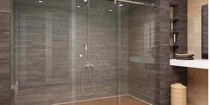 Mampara de vidrio en la ducha